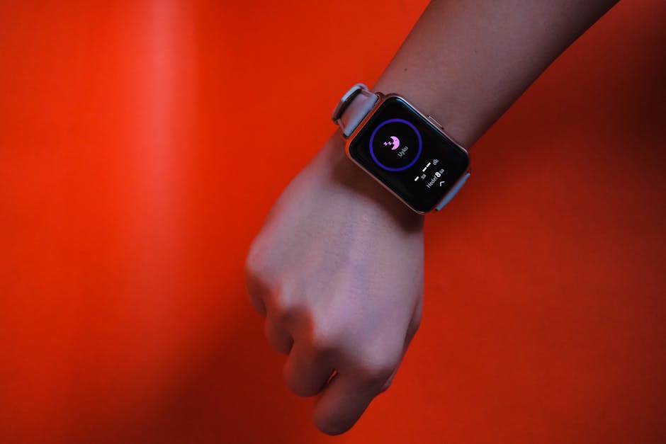 Gadgets That Glam: Smart Accessory Trends