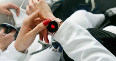 The Link Between Wearables and Wellness