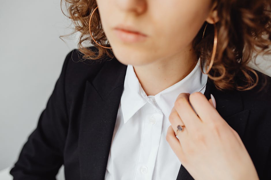Chic Smart Jewelry You Need Now